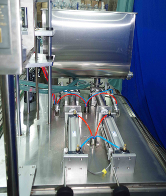 Imbottigliatrice automatizzata alta precisione con basso consumo energetico