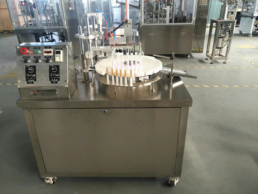 Macchina automatica di riempimento di bottiglie/confezioni/borse/sacchetti con sistema di pulizia CIP/SIP